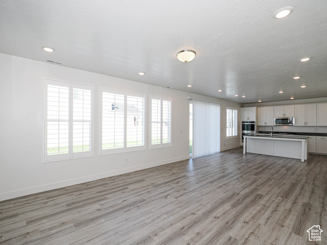 Photo 22 for MLS #2088120 at 3022 S Shoreline Dr