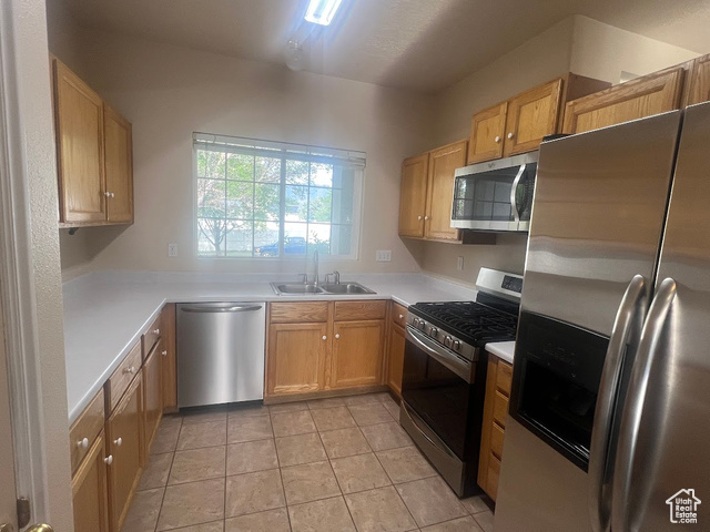 Photo 10 for MLS #2088124 at 1913 N 370 West