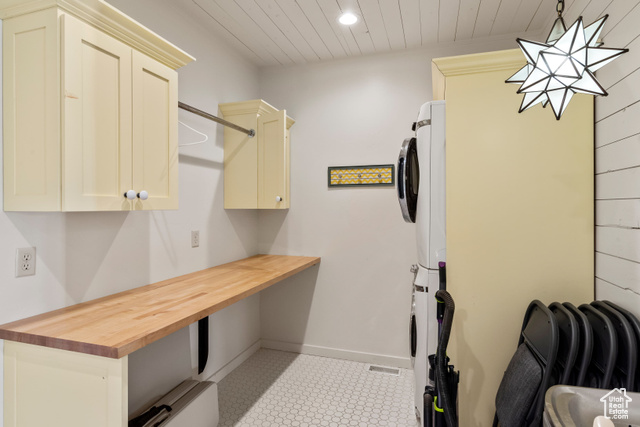 Photo 38 for MLS #2088145 at 300 S 100 West