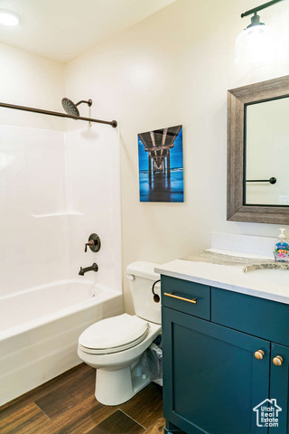 Photo 118 for MLS #2088145 at 300 S 100 West