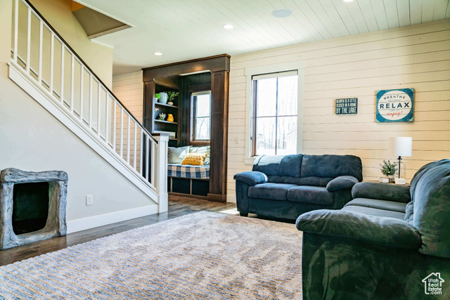 Photo 102 for MLS #2088145 at 300 S 100 West