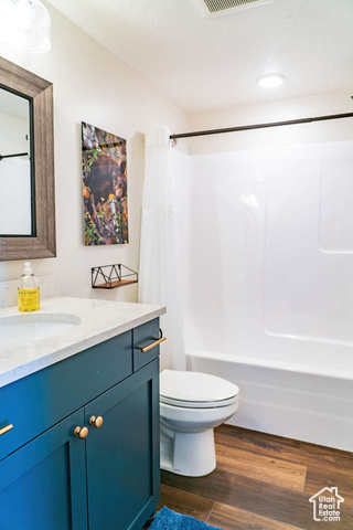 Photo 116 for MLS #2088145 at 300 S 100 West