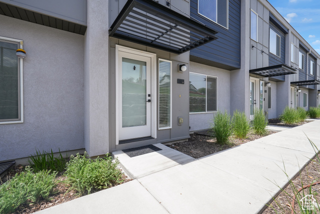 620 N ORCHARD DR #11, North Salt Lake UT 84010