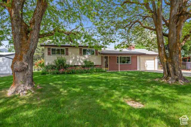 6015 S LAKESIDE DR, Murray UT 84121