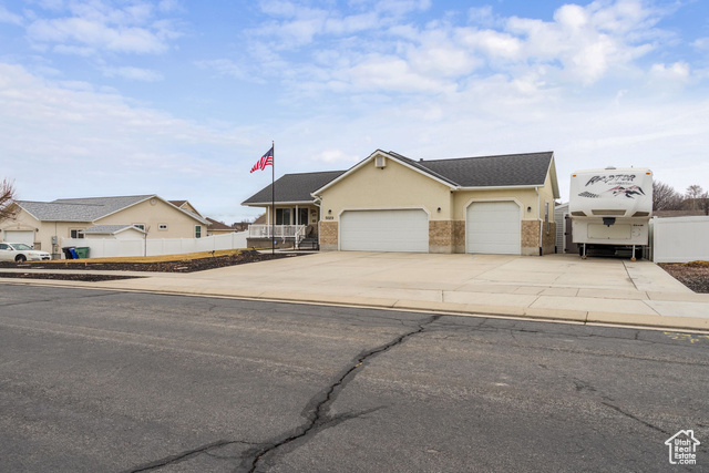 5029 W COPPER MEADOW LN, West Jordan UT 84088