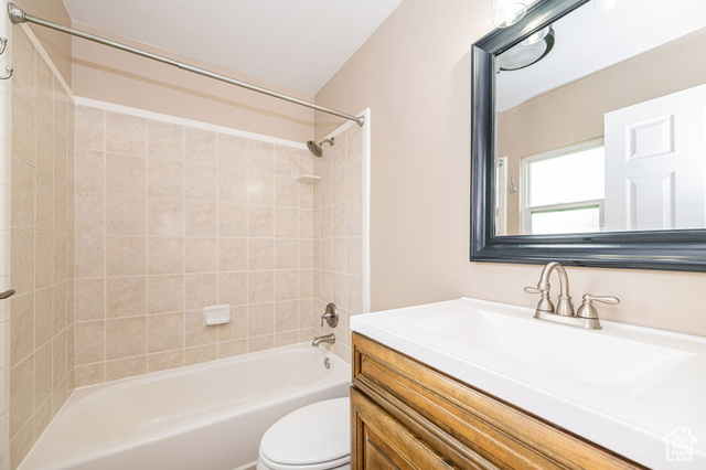 Photo 17 for MLS #2088172 at 3951 W Baltimore Cir