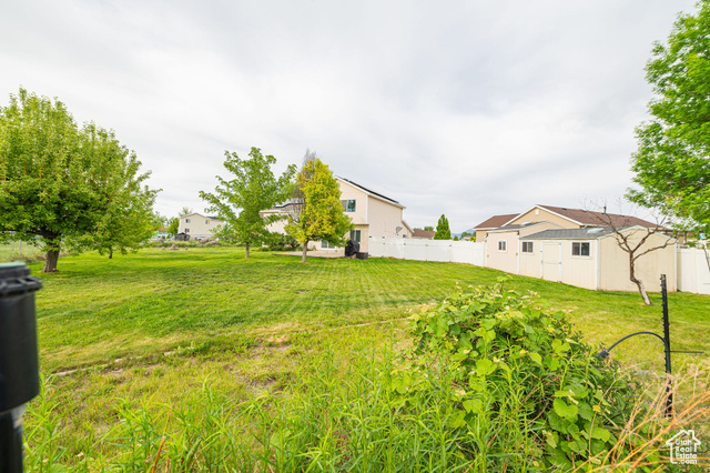 Photo 36 for MLS #2088172 at 3951 W Baltimore Cir