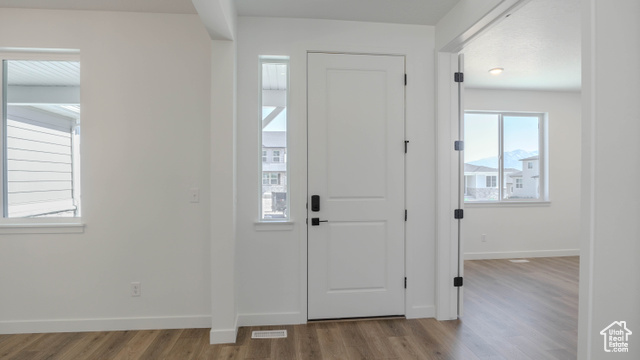 Photo 2 for MLS #2088186 at 891 W Fallow Dr #211