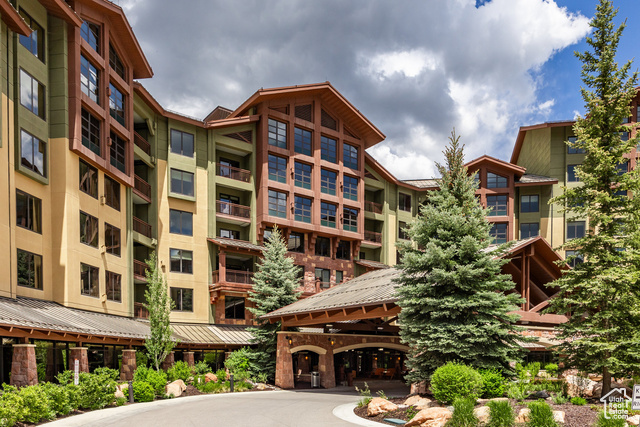 3855 GRAND SUMMIT DR #214 Q1, Park City UT 84098