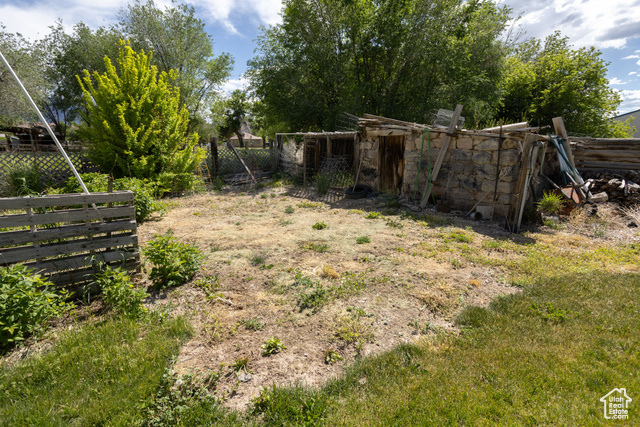 Photo 20 for MLS #2088214 at 40 S Main St