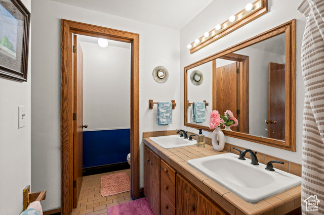 Photo 86 for MLS #2088226 at 12 N Quiet Meadow Ln