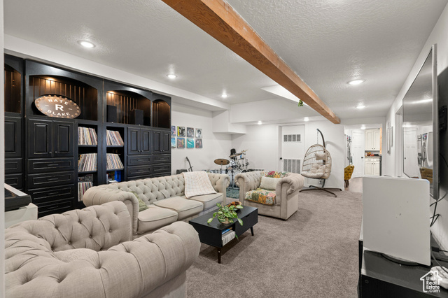 Photo 88 for MLS #2088226 at 12 N Quiet Meadow Ln