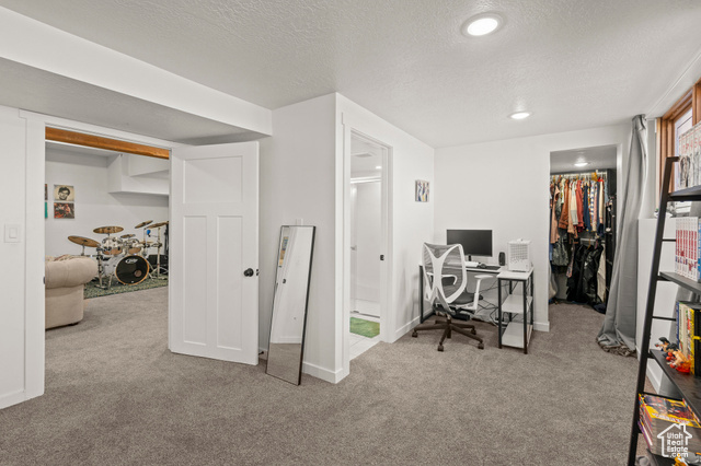 Photo 91 for MLS #2088226 at 12 N Quiet Meadow Ln