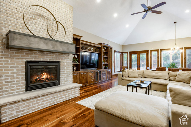 Photo 18 for MLS #2088285 at 2177 W 9240 South