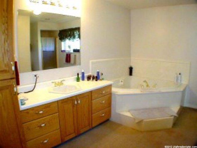 4350 S Main St, Nibley, UT 84321 — photo 7