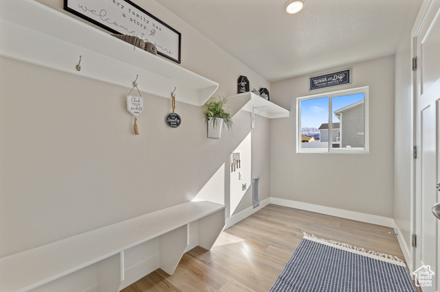 Photo 20 for MLS #2088342 at 1179 W Rocky Way #618