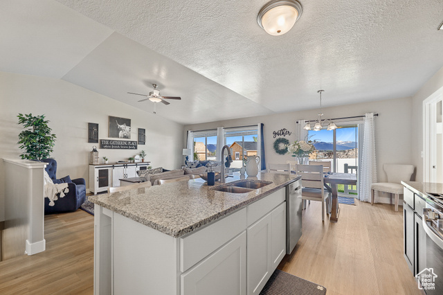 Photo 21 for MLS #2088342 at 1179 W Rocky Way #618
