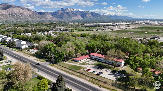 Photo 2 for MLS #2088357 at 1537 N 1075 West