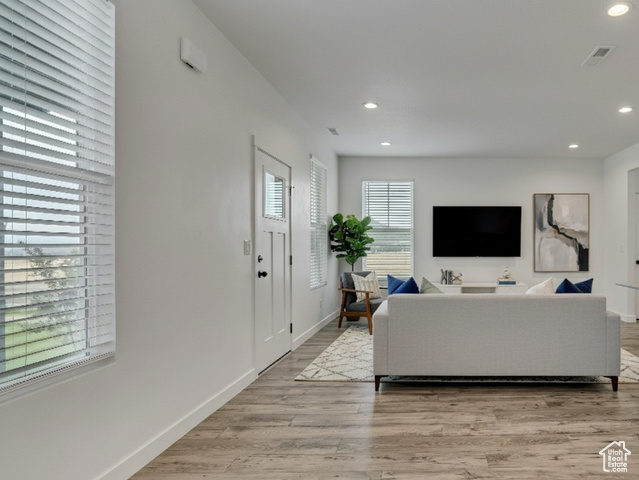 Photo 5 for MLS #2088372 at 6718 W 11800 South