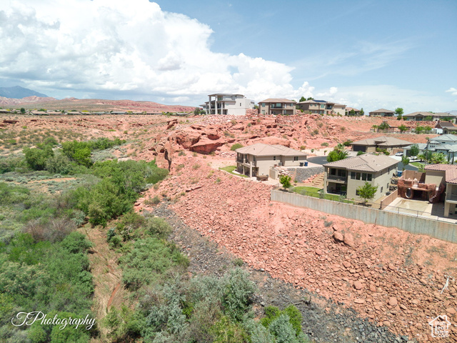 Photo 26 for MLS #2088411 at 533 N Creek Ridge Cir