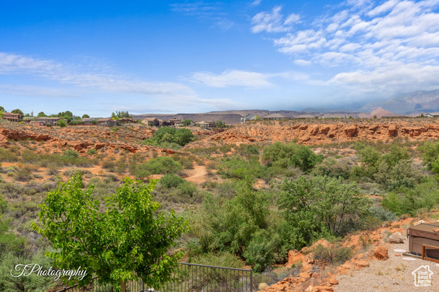 Photo 25 for MLS #2088411 at 533 N Creek Ridge Cir