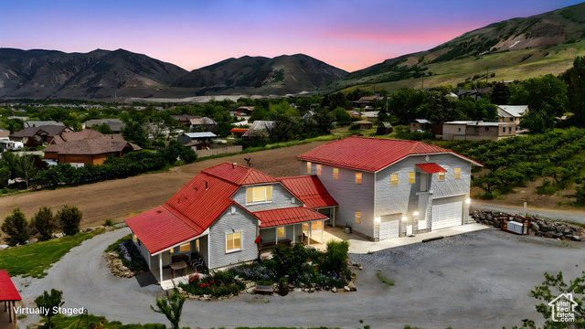 Photo 3 for MLS #2088425 at 1670 S Hwy 89