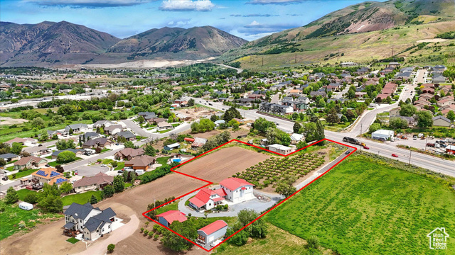 Photo 2 for MLS #2088425 at 1670 S Hwy 89
