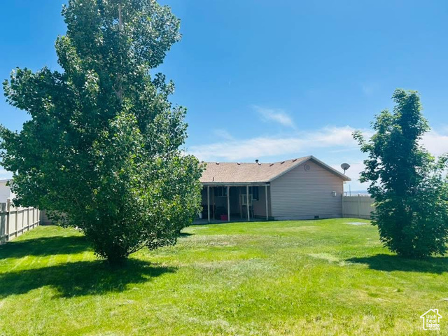 Photo 15 for MLS #2088456 at 3541 E Hwy 40
