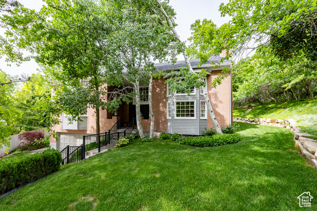3021 E SHAKESPEARE PL, Salt Lake City UT 84108