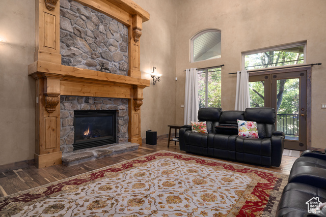 Photo 9 for MLS #2088477 at 13302 S Corner Wood Dr