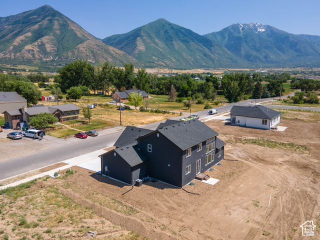 Photo 33 for MLS #2088480 at 325 N 1040 East #26