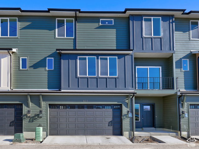 819 S GREENWAY DR, Springville UT 84663