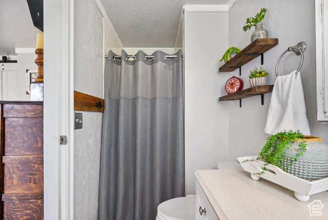 Photo 11 for MLS #2088520 at 315 Emery Ave