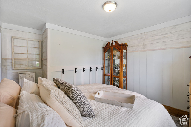Photo 13 for MLS #2088520 at 315 Emery Ave