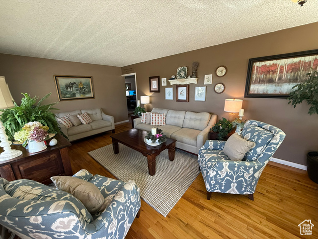 272 E 3000 N, North Ogden UT 84414