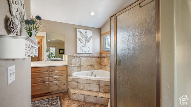 Photo 28 for MLS #2088636 at 1988 Fieldstone Ln