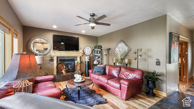 Photo 20 for MLS #2088636 at 1988 Fieldstone Ln