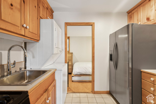 Photo 13 for MLS #2088641 at 470 Woodside Ave #10