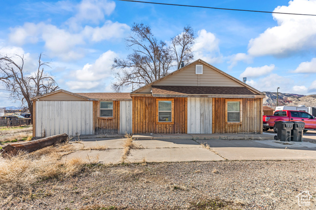 1725 N STATE ST, Sigurd UT 84657