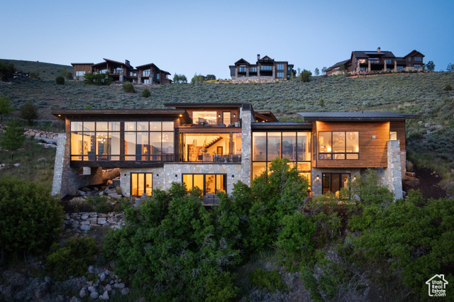 Photo 6 for MLS #2088701 at 1373 Explorer Peak Dr