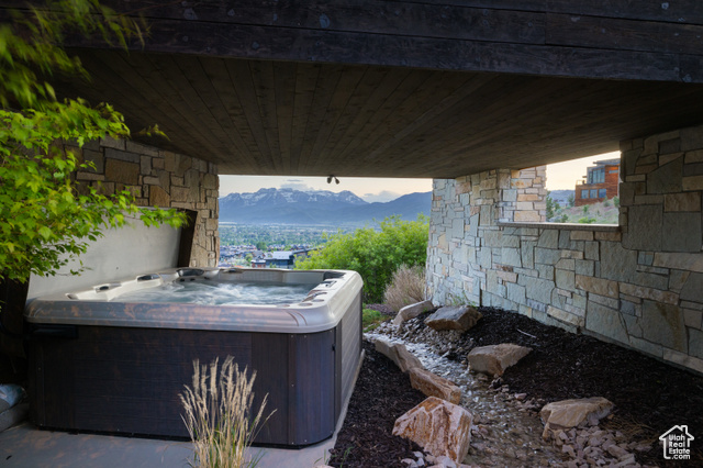 Photo 26 for MLS #2088701 at 1373 Explorer Peak Dr
