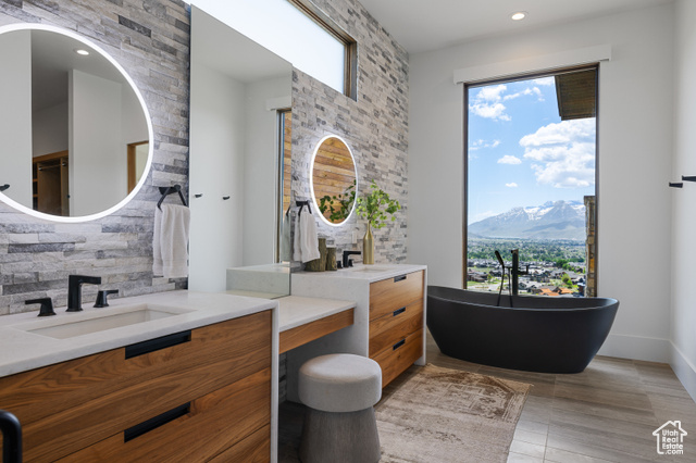 Photo 35 for MLS #2088701 at 1373 Explorer Peak Dr