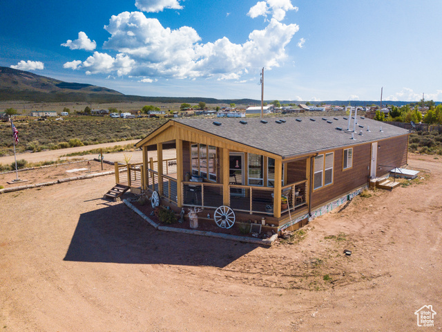 Photo 6 for MLS #2088707 at 16 E Pearly Ln