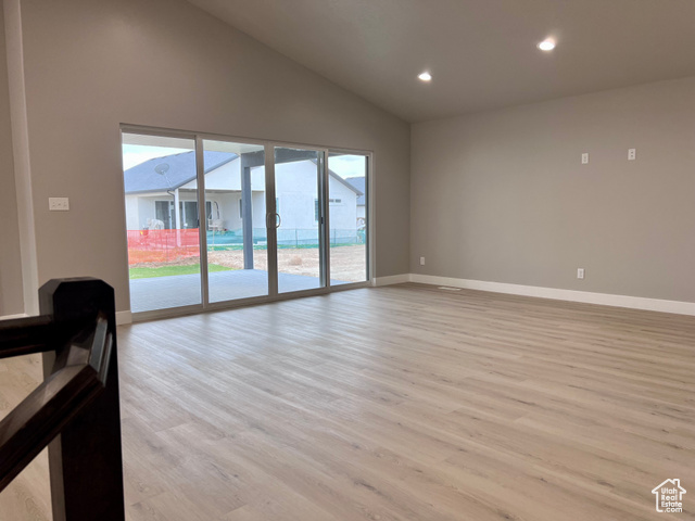 Photo 9 for MLS #2088737 at 2367 E Marigold Dr