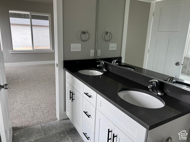 Photo 13 for MLS #2088737 at 2367 E Marigold Dr