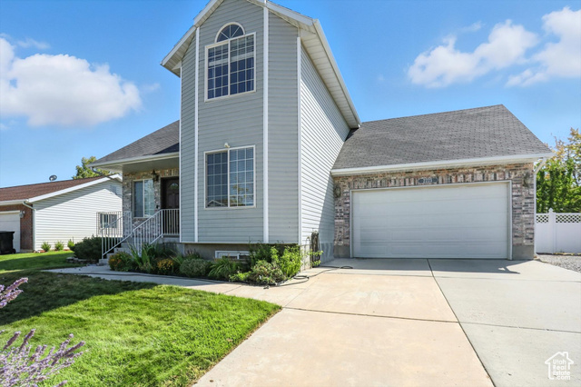Photo 2 for MLS #2088740 at 2223 S Allison Way
