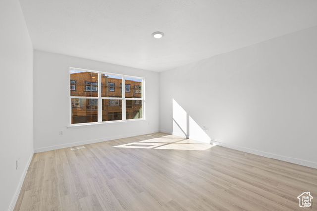 Photo 9 for MLS #2088811 at 6809 W Pine Trail Ln #303