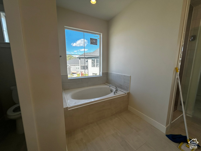 Photo 16 for MLS #2088821 at 4732 S Turnberry Cove Ln #14