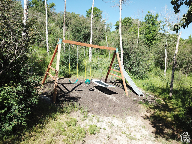 Photo 16 for MLS #2088842 at 28 Moose Horn Rd, #28