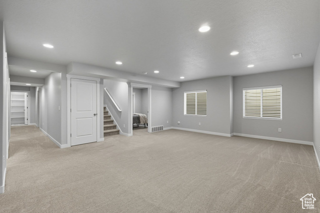 Photo 23 for MLS #2088873 at 9857 N Featherstone Dr